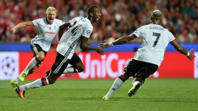 Talisca'nın gol sevinci