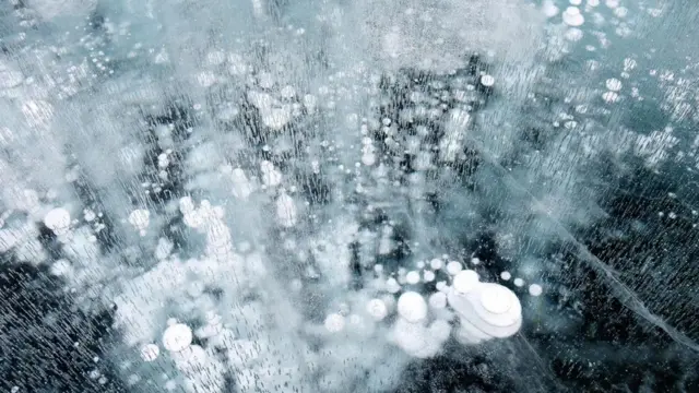 الثلج المشتعل