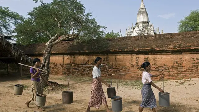 ဗမာစကားရဲ့မူလရင်းမြစ်များ ပေါပေါများများတွေ့နိုင်တဲ့ အညာတနေရာ