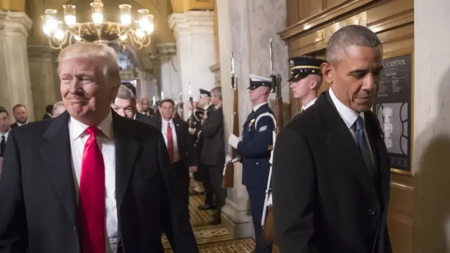 डोनल्ड ट्रंप , बराक ओबामा
