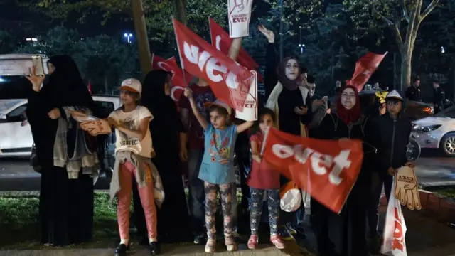 İstanbul'da 'Evet' destekçilerinden bir kare