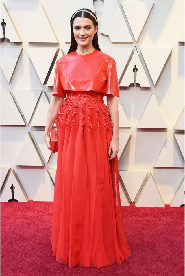 米アカデミー賞で目立ったドレスは ふわふわピンクからふわふわウサギ