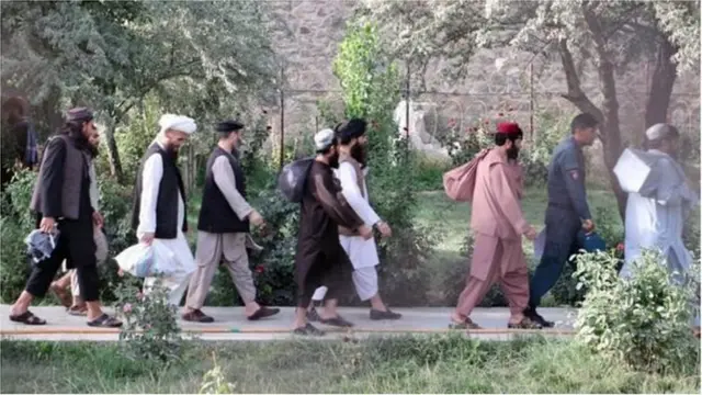 অগাস্টের কাবুলের একটি কারাগার থেকে তালেবান বন্দিদের মুক্তির প্রস্তুতি