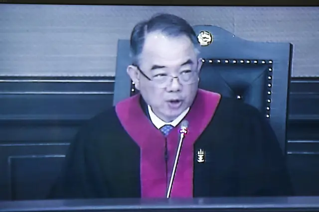 ภาพประกอบ