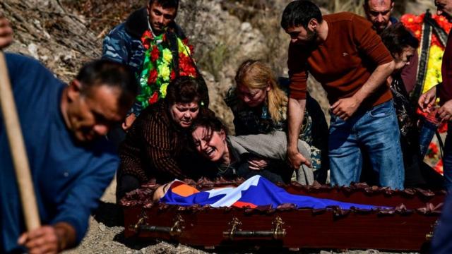 Похорон військового Нагорного Карабаху