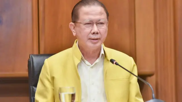 นายสนั่น อังอุบลกุล ประธานกรรมการหอการค้าไทย