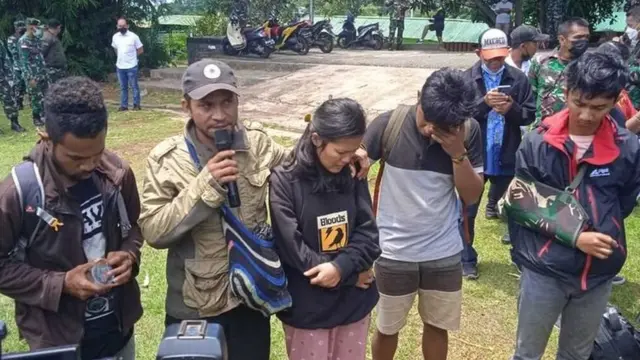 papua, intan jaya, pegunungan bintang, kiwirok
