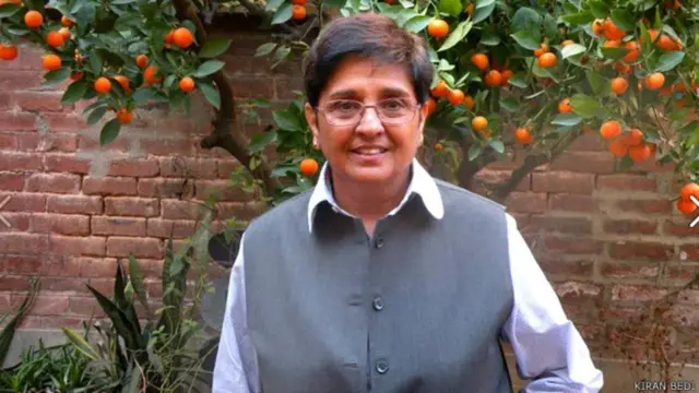 கிரண் பேடி படத்தின் காப்புரிமைKIRAN BEDI