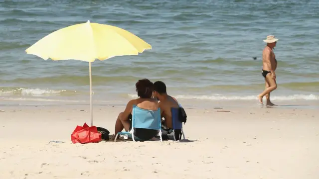 на пляже под Сиднеем