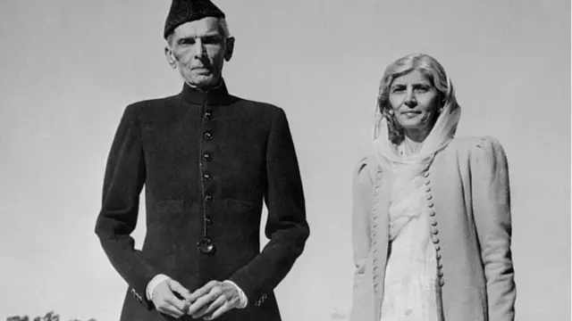 પોતાની બહેન ફાતિમા સાથે ઝીણા