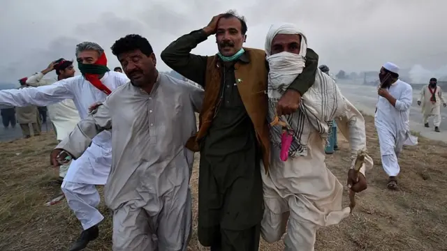 ’میاں صاحب اب آپ کی باری آئی تو قانون کا غلط استعمال‘ - BBC News اردو