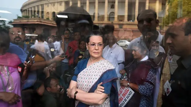 सोनिया गांधी