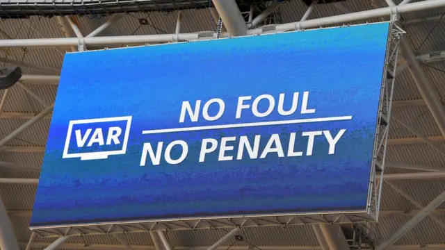 व्हीएआर