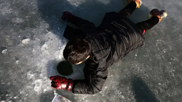 आइस फेस्टिवल