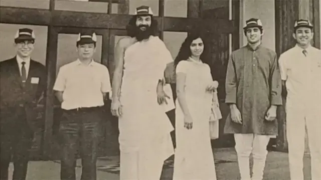 धीरेंद्र ब्रह्मचारी