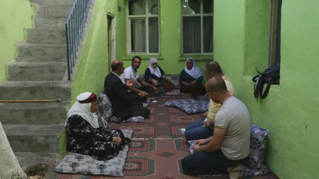 Şahe Nine ve ailesi