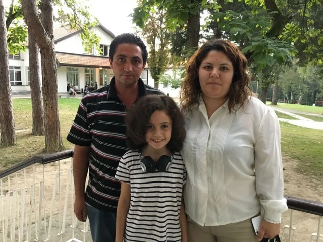 سجاد حسن‌علی‌پور و همسر و دختر ده ساله‌شان