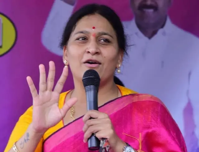 ఎంపీ మాలోత్ కవిత