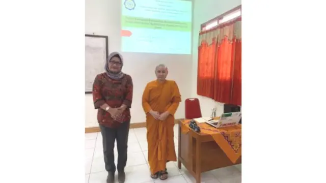 buddha, perempuan, gender, bhikkhuni