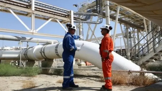 تحریم های آمریکا باعث سقوط درآمدهای نفتی دولت ایران شده است