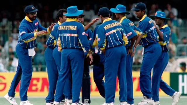 ১৯৯৬ বিশ্বকাপের ফাইনাল ম্যাচে মাঠে শ্রীলঙ্কা দল