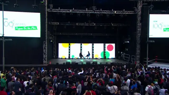 Carmen Aristegui y Carolina Robino