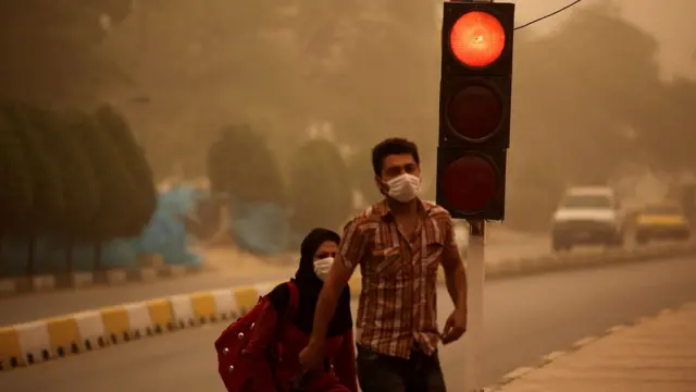 گردوغبار در اهواز