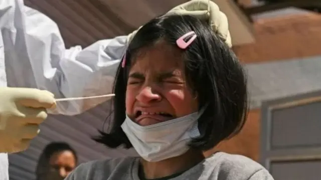 कोरोना चाचणी