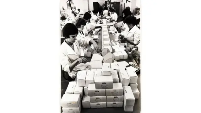 La pilule contraceptive féminine a été approuvée à une époque où les seuils de sécurité des produits pharmaceutiques étaient moins élevés.