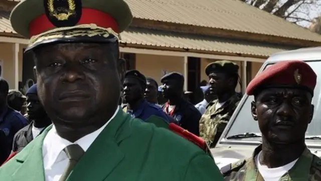 ኢታማዡር ሹሙ ጄኔራል ኢንጃይን