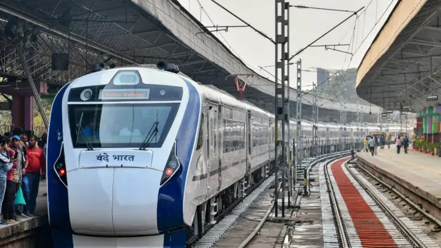 वंदे भारत एक्सप्रेस