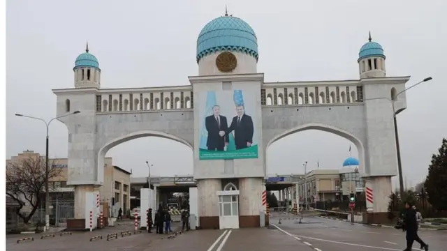 Ўзбекистон-Қозоғистон чегараси