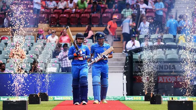 महिला क्रिकेट