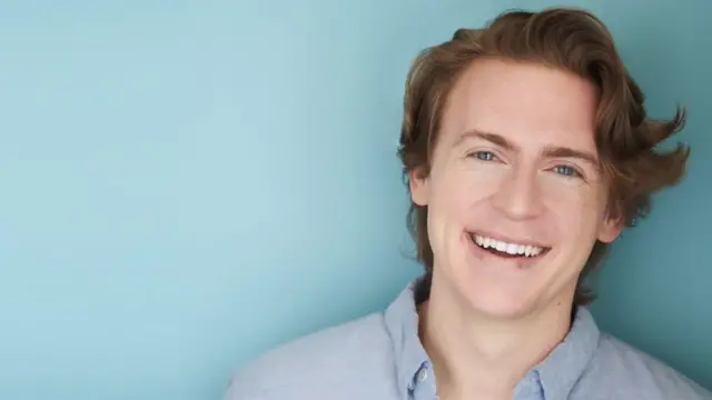 ভয়েস আর্টিস্ট টিম হেলার