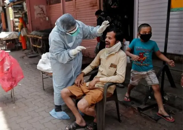 अब तक 3.60 लाख लोगों की हो चुकी है जांच