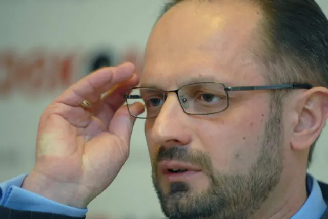 Роман Безсмертний вирішив повернутися до політики