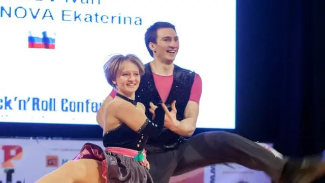 Gabadha Putin, Yekaterina, oo ka qeybgaleysa tartan Qoob ka ciyaar ah