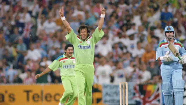 1992ના ફાઇનલમાં પાકિસ્તાને ઇંગ્લૅન્ડને હરાવીને વર્લ્ડ કપ જીત્યો હતો