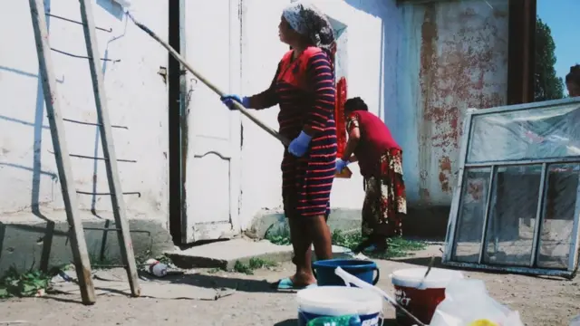 Айылдагы күндөлүк турмуш, түгөнбөгөн түйшүк.