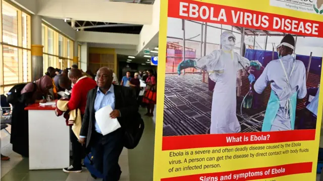 Check point Ebola dans un aéroport