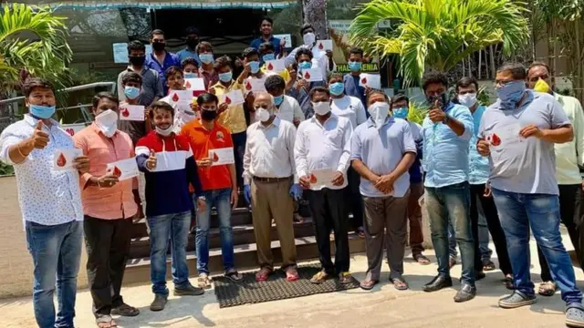 అందరూ మనవాళ్లే ఫౌండేషన్ బ్లడ్ ఆర్మీ సేవలు