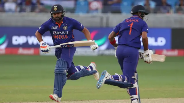 रोहित शर्मा- केएल राहुल