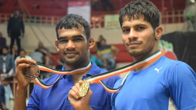 कॉमनवेल्थ, कुस्ती, बीड, पुणे, महाराष्ट्र