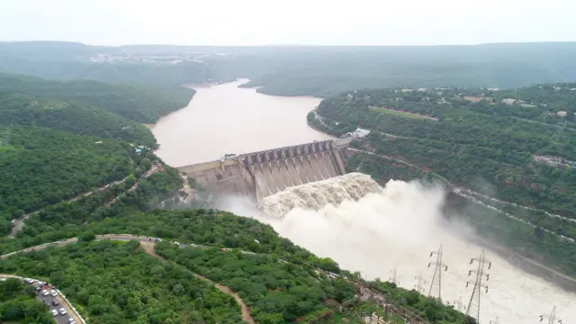 శ్రీశైలం జలాశయం