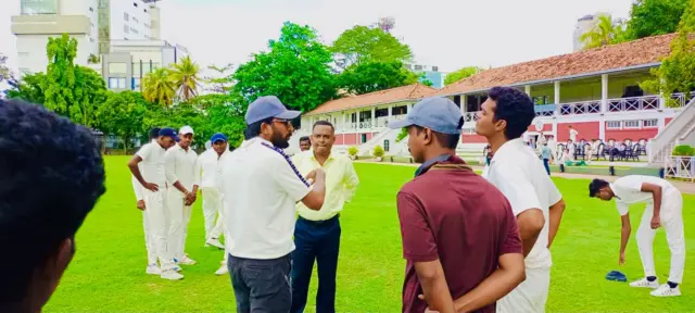 விஜய் சேதுபதி, சினிமா, முத்தையா முரளிதரன், இலங்கை