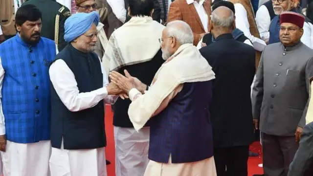 مانموهان سينغ ورئيس الوزراء مودي