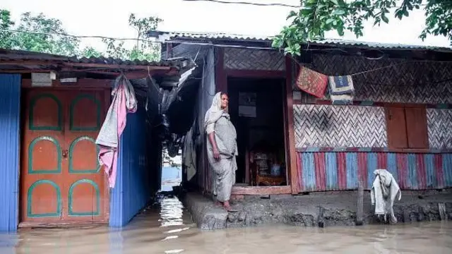 বন্যার ক্ষতিগ্রস্তদের অনেকেই আর্থিক সংকটে ভুগছেন