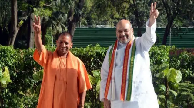 யோகி ஆதித்யநாத்-அமித் ஷா 