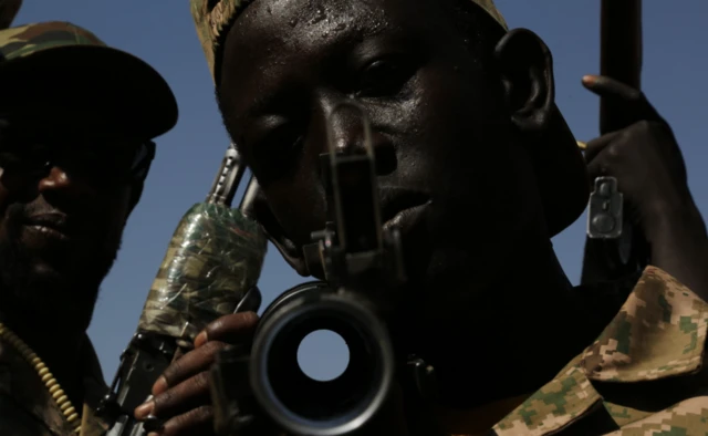 مقاتل سوداني