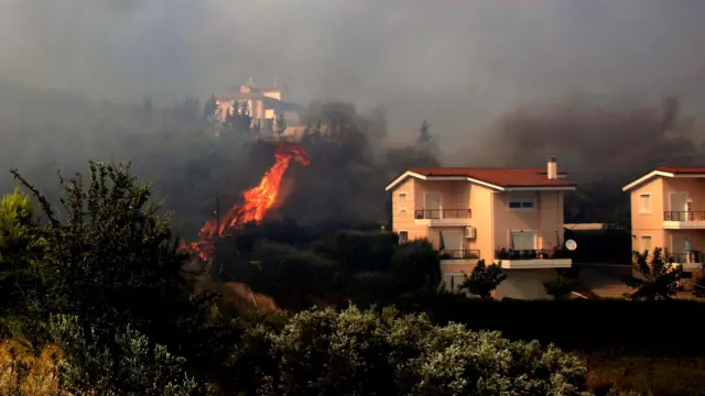 آتش سوزی های یونان